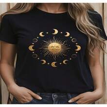 Camiseta para mujer con estampado dorado de fases del sol y la luna, estilo bohemio, ropa casual para amantes de la naturaleza, atuendo de verano 2D, blusas bonitas para mujer, camiseta casual de Diseño holgado, ligeramente extendida S-XXXL - Negro - Ver 1
