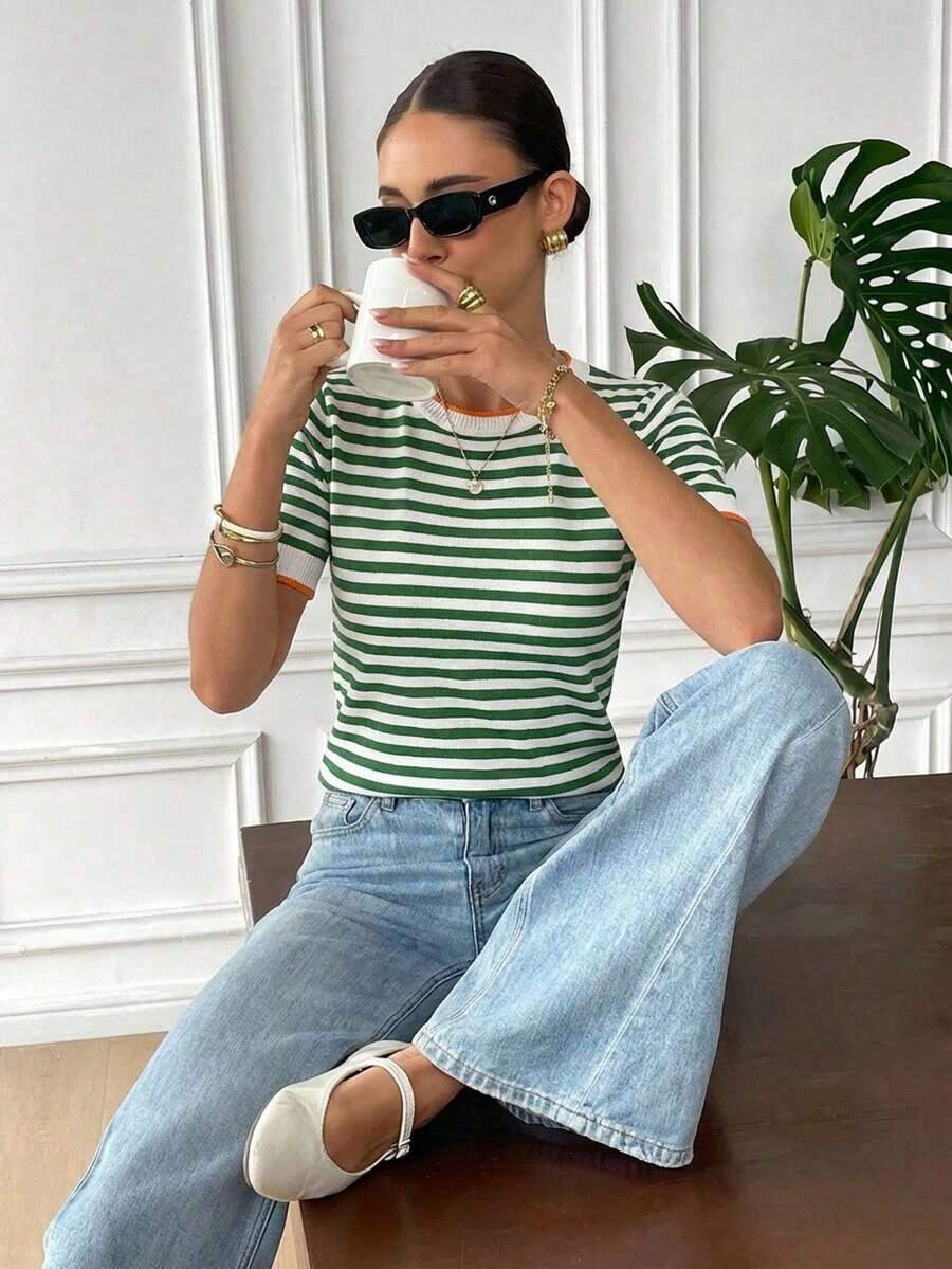 Mujeres veraniegas de moda Top de tejido de punto de rayas simple negro y blanco, Todo coincidente - Verde - Ver 1
