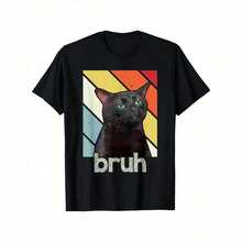Funny T-Shirt With "Bruh" Cat Design, Black And Green Tabby Cat With "Bruh" Text - Soft And Breathable Unisex Short Sleeve Crew Neck T-Shirt, Viral Internet Gift, Funny T-Shirt, Meme T-Shirt, Hilarious T-Shirt, Funny T-Shirt, Novelty And Funny Gift E4IS 7NJC 3WMQ - 黑色 - 查看 2
