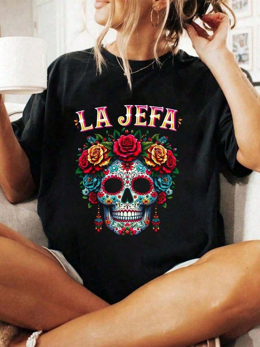 Camiseta de Mujer con Estampado de Calavera Mexicana para el Día de los Muertos, La Jefa, Cuello Redondo, Algodón, Tops de Verano para Mujer, Regalo, Camiseta de Manga Corta100%Cotton - Negro - Ver 1