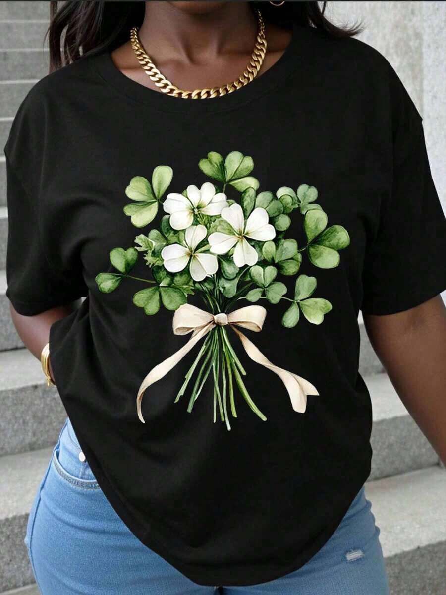 Women's Black T-Shirt With Clover And White Flower Bouquet Design, Casual Summer Top, St. Patrick's Day Gift, Wearable Art, Fashion Statement, 100% Pure Cotton, Women's T-Shirt. - 黑色 - 查看 1