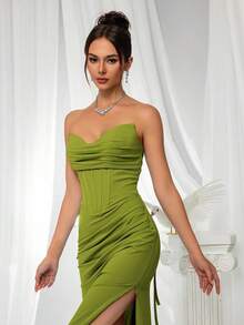 Elegante vestido de dama de honor: vestido de satén ajustado sin tirantes, combinado con una parte superior que ciñe la cintura y una cintura drapeada - Vestido de noche formal y lujoso minimalista, adecuado para el atuendo de invitado de boda en - Mostaza Amarilla - Ver 6