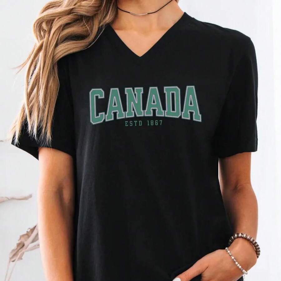 Women's Canada V-Neck T-Shirt, Patriotic Graphic Tee, Canadian Pride Tee, Vintage Canada Tee, Canadian Travel Clothing, Tourist Souvenir. - 黑色 - 查看 1
