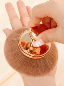 1pc Extra Large Oval Kabuki Body Makeup Brush, Suitable For Self-Tanning Lotion And Back Tanning, Seamless Application Of Self-Tanning Powder Foundation On Legs, Face And Body (Random Color) - Multicolor - View 2
