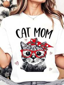 Soft, Breathable, And Lightweight For All-Day Comfort. Women's Crew Neck T-Shirt With A Cat Mom Print Featuring Glasses And A Bow, Ideal For Casual Wear During Christmas And Holidays, 220g. Classic Crew Neck With A Relaxed Fit That Flatters All Body Shapes And Is Easy To Pair With Jeans, Shorts, And Leggings. - 白色 - 查看 1
