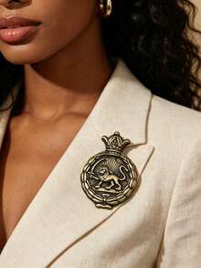 Retro Vintage Lion & Sun Enamel Pin Royal Style Lion Holding Sword Radiant Sun Crown Metal Brooch Lapel Bag Badge Jewelry Gift - Multicolor - View 2