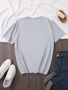 Women's T-Shirt With German Flag And Football Design - Germany National Team, Round Neck, Short Sleeve, Ideal For Events And Casual Wear - Garment Of German Pride - 淺灰色 - 查看 2
