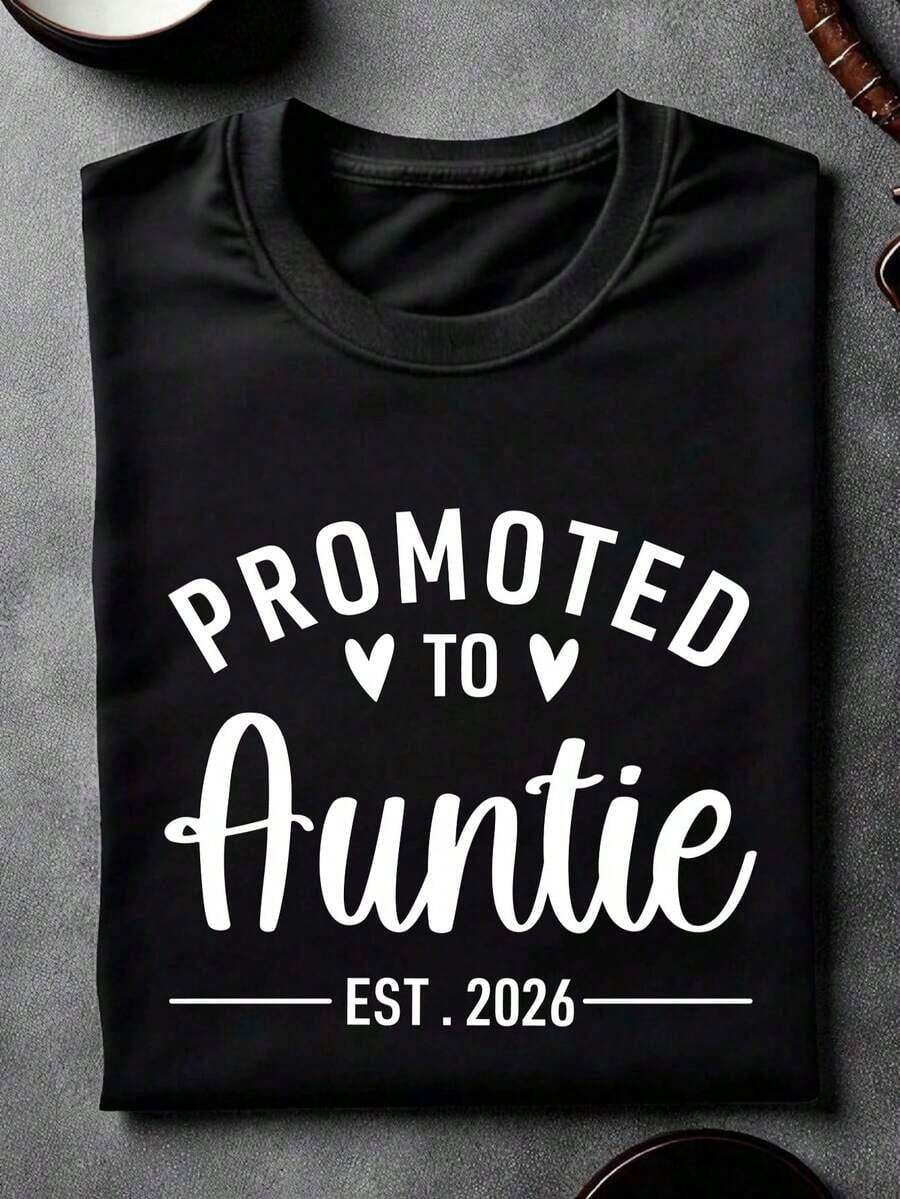 Camiseta Suave "Promovida a Tía Est 2026", Camiseta Linda de Tía, Camiseta de Futura Tía, Regalo para Nueva Tía, Atuendo para Revelación del Anuncio de Tía, Ropa de Futura Tía, Patrón GH-501 - Negro - Ver 1