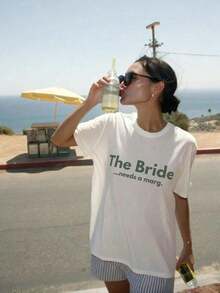The Bride Needs A Marg T-Shirt, Bachelorette Party T-Shirt, Margarita Bride T-Shirt, Bachelorette Party Gift, Plus Size Short Sleeve Cotton T-Shirt, Classic, Thick Cotton, Graphic Print, Casual For Women. - 白色 - 查看 7