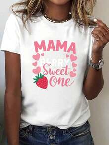 Últimos estilos de camisetas casuales minimalistas con la frase "Mama Of The Berry Sweet One", una camiseta de manga corta con cuello redondo perfecta para primavera y verano, diseñada para mujeres. Cottno, estampado casual de algodón para el hogar, uso diario, vacaciones de verano, ropa Y2k, moda, estilo casual, deportivo y relajado, tallas grandes, ropa de algodón para mujer, blusa para mujer, 100% algodón, blusas para mujer. - Blanco - Ver 7
