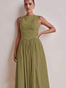 MODA MO, REF: H978 Women's Dress, Long Dress, Sleeveless, Round Neckline, High Waist, Backless, Zipper Dress, Slim Model, A-Line Dress, Elegant, Modern, Light, Comfortable, Versatile, Refined Look, Casual Chic Dress, Event Dress, Sophisticated Look, Summer Dress, Quality Finish, Feminine Style. - 墨綠色 - 查看 4