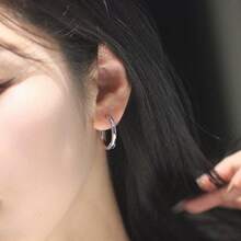 Minimalist Small Hoop Earrings For Women, Elegant Understated Commuter Style Earrings - Circle Earrings - View 5