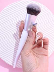 1 buah Kuas Alas Bedak Kepala Datar, Kuas Concealer, Aplikasi Halus Tanpa Menggumpal, Riasan Cepat, Cocok Untuk Pemula, Alat Rias Portabel - MultiWarna - View 11
