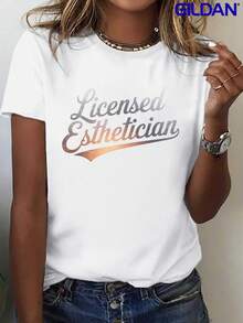 Camiseta de Esteticista Auténtica de Algodón Puro para Mujer - Camiseta de Manga Corta con Logotipo Escrito a Mano Estilo Vintage, Cómoda y Casual, Diseñada para Profesionales de Spa y Esteticistas. - Blanco - Ver 7
