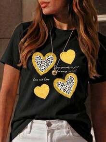 New Short-Sleeved, Crew-Neck T-Shirt For Women, Spring/Summer Design, With A Modern And Minimalist Floral Print That's Both Stylish And Breathable, Wicking Away Sweat. Direct Shipping From Our Local Warehouse. Couple's Style, Perfect For Wearing Together. - 玫紅色 - 查看 2