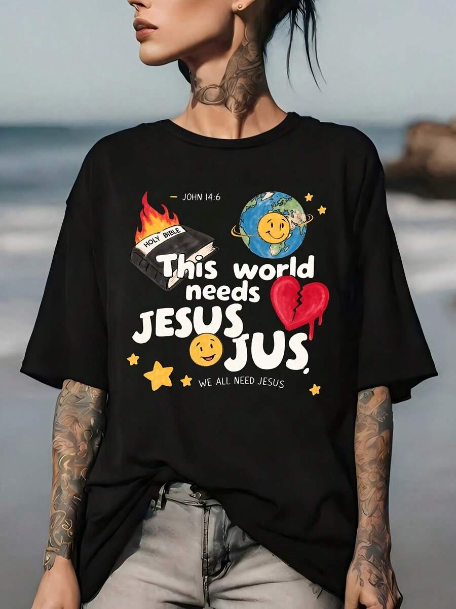 Camiseta inspiradora de 180g "Este mundo necesita a Jesús" de Under The Radar - Perfecta para reuniones familiares y eventos corporativos | Idea de regalo de Pascua | Ropa Cristiana para Hombre y Mujer - Camiseta de Manga Corta con Cuello Redondo, Estilo Vintage Urbano, Unisex, de Algodón Holgado - Negro - Ver 1
