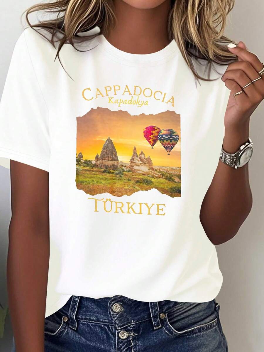 Women's T-Shirt With A Print Inspired By The Natural Beauty Of Cappadocia (Turkey), Short Sleeve Design, Comfortable And Versatile, The First Choice For A Casual Morning Outfit. - 白色 - 查看 1