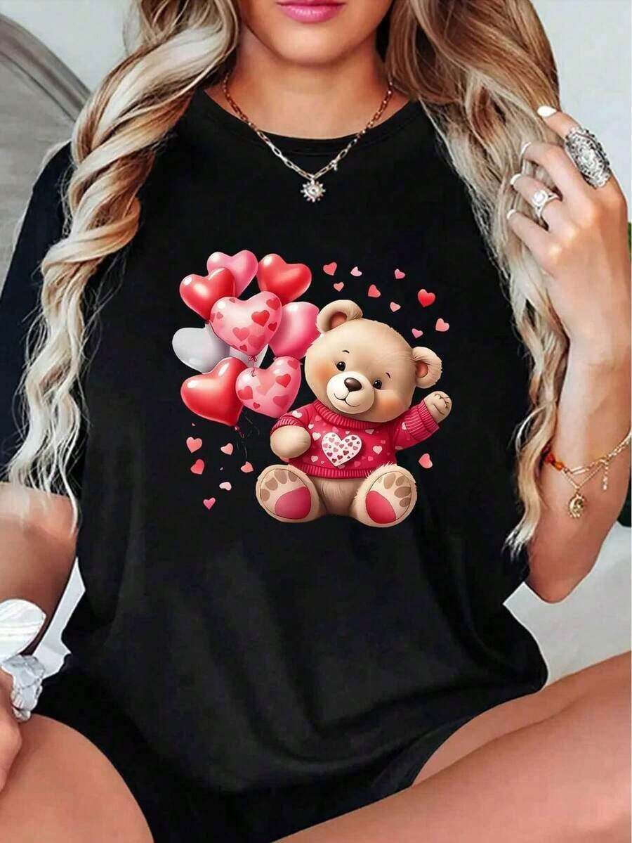 playeras de mujer algodon Camiseta con estampado de oso de dibujos animados para mujer - Manga corta, poliéster elástico, cuello redondo, negro con corazones rojos y diseño de oso de peluche, camiseta casual para todos los días, ropa casual | Diseño juguetón | Estiramiento medio >ropa - Negro - Ver 1