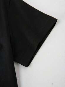Productos Personalizados: Una Serie con la Letra A, Diseñcon el Texto de tu Elección. Diseños de Nombres Personalizados para Camisetas de Mujer Hechas de 100% Algodón Puro, ideales para fiestas. - Negro - Ver 5