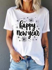 Camiseta Casual Minimalista para Mujer - Feliz Año Nuevo - Blanca, Manga Corta, Cuello Redondo con Estampado de Estrellas Negras y Fuegos Artificiales, Letras Cursivas de Feliz Año Nuevo, Atuendo Casual para Fiestas de Fin de Año, Uso en Todas las Temporadas (Lavable a Máquina) - Camiseta Casual Minimalista Estilo Vintage Urbano Unisex de Algodón, Manga Corta, Cuello Redondo - Blanco - Ver 1