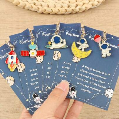 5pcs Creative Cartoon Planet Astronaut Rocket Keychain With Encouragement Card Cute Simple All-In-One Key Chain Package Accessories Couples Send And The Perfect Birthday Holiday Back To School Graduation Gift For Boy And Girl