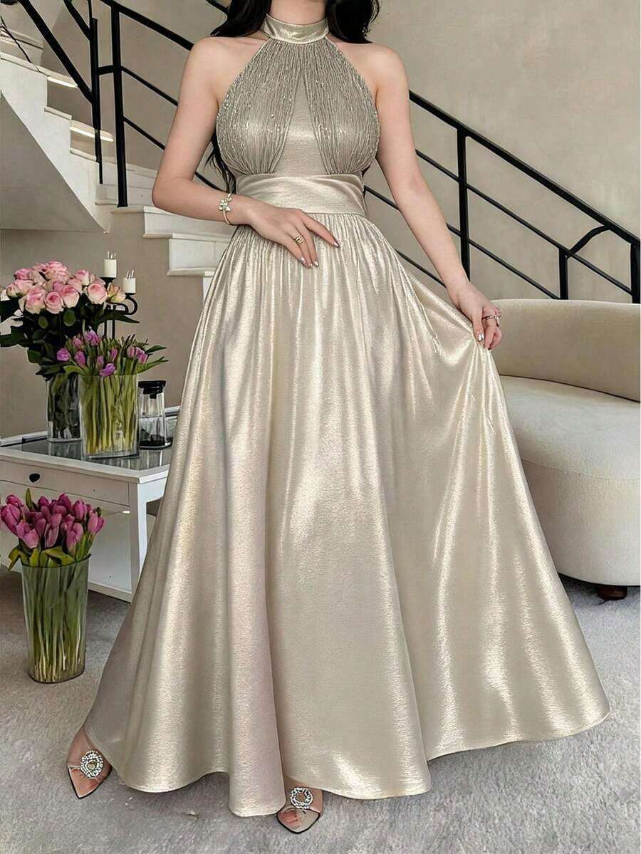 Vestido largo elegante de mujer con pliegues, cuello halter, espalda descubierta y cintura ceñida, para verano - Negro - Ver 1