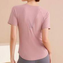 Nueva camiseta deportiva para mujer con espalda de malla, tejido elástico de efecto segunda piel, diseño estilizador para yoga y running - marrón - Ver 7