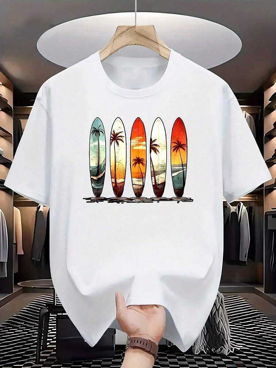 Camiseta casual unisex de moda, de manga corta y cuello redondo para uso diario, con un estilo vintage de cultura surfista que presenta cinco tablas de surf coloridas (cada una con un diseño de playa tropical, palmera y sol) y un estampado creativo que crea una atmósfera de vacaciones en una isla de verano. Conjuntos de Verano para Mujer, Blusas, Tops de Verano, Camisas, Ropa de Verano, Conjuntos de Vacaciones para Mujer, Ropa de Uso Diario, Estilo Clásico Sencillo, Moda para Todas las Temporadas - Blanco - Ver 1