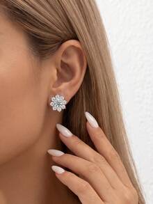 1 Đôi bông tai bạc 925 đính đá Moissanite hình hoa, tổng cộng 0.5 carat, thanh lịch và sang trọng, món quà hoàn hảo cho lễ đính hôn, đám cưới, sinh nhật bạn thân, kỷ niệm hoặc trang sức cô dâu. - Bông tai moissanite đính kim cương nguyên khối - Xem 8