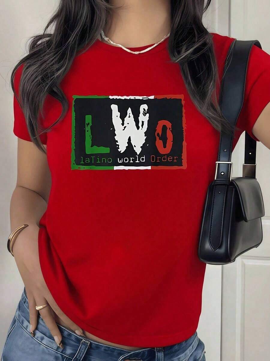 Bandera mexicana con letras LWO que simbolizan orgullo latino unidad y fuerza cultural en tonos verde blanco y rojo camiseta para mujer 100% algodón suave y cómoda - Rojo - Ver 1