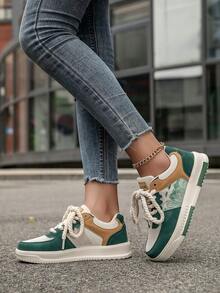 Women's Low-Top Sneakers, Anti-Slip Wear-Resistant Fashion Versatile Campus & Commute Casual Shoes - Green - View 7
