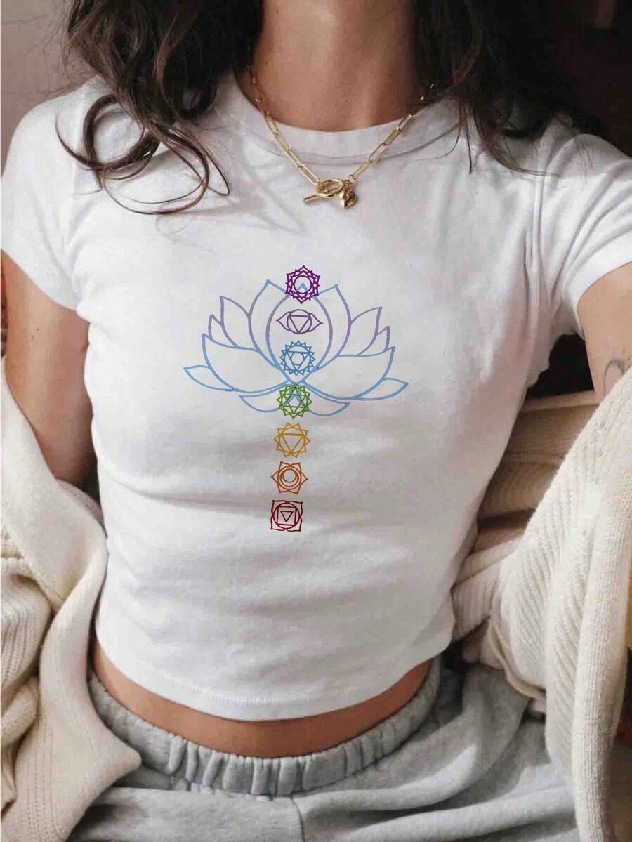 Camiseta de Mujer con Estampado de Loto y Siete Chakras, Cuello Redondo Corto - Blanca, ligera, informal para primavera y verano, con diseño de fantasía y una cita icónica - Lavable a máquina, cómoda para uso casual y fiestas - Camiseta corta blanca, elegante y adecuada para fiestas. - Blanco - Ver 1