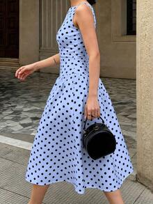 2026 Nuevo vestido azul de primavera/verano para mujer, de estilo casual y elegante para vacaciones, con cuello cuadrado sin mangas, ajustado a la cintura y corte evasé, con estampado de lunares, adecuado para festival de música, estilo callejero, fiesta, cumpleaños, vacaciones y ocasiones formales - Marrón - Ver 11