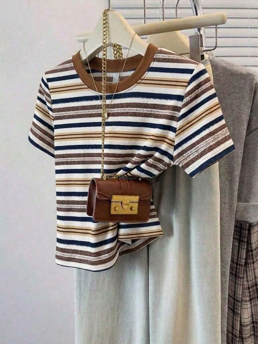 Camiseta de mujer de manga corta, cuello redondo, holgada y minimalista casual, camiseta a rayas, ropa de verano para mujer - Multicolor 3 - Ver 1