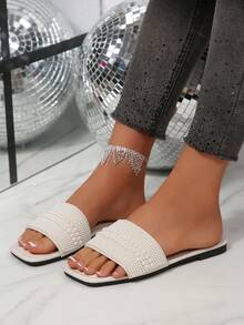 New Arrival Plus Size Luxury Anti-Slip Square Toe Mule Slippers With Rhinestone & Pearl Decor, Fashionable & Versatile For Beach & Resort Wear - Beige - View 2