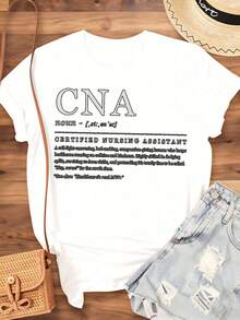 Camiseta con la definición de asistente de enfermería certificado por la CNA para trabajadores de la salud, enfermeras y profesionales médicos, con una descripción humorística del rol y las responsabilidades de la CNA, 220g - Estilo vintage urbano, unisex, de algodón, manga corta, cuello redondo, 100% algodón. - Blanco - Ver 4