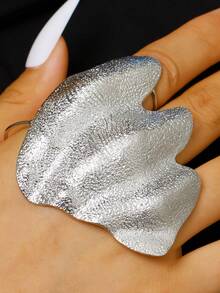 1pc Vintage Asymmetrical Pleated Wide Band Ring For Women, Suitable For Right Hand, Knuckle Midi Rings, Minimalist Design, Protective Joints, Elegant, Suitable For Daily, Party, Date, Holiday, Music Festival, Summer Beach, Gift For Friends, Family, Couples, Jewelry Accessory - Silver - View 8