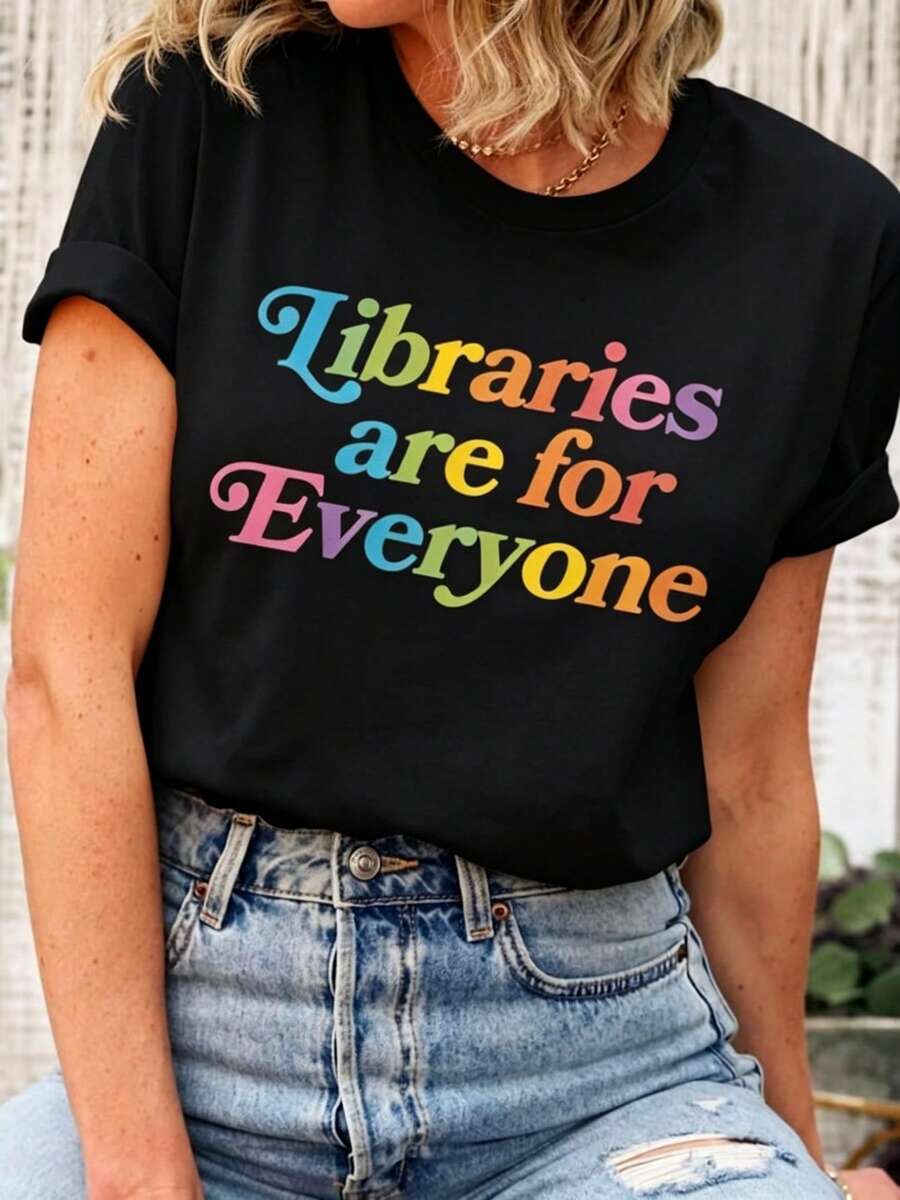 Camiseta "Las bibliotecas son para todos", Camiseta "Libros prohibidos", libros prohibidos, Los libros salvan vidas, Apoya las bibliotecas públicas - Negro - Ver 1