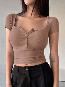 Blusa casual de mujer de unicolor con botones delanteros y mangas cortas, top lindo para uso diario - Camel - Ver 5