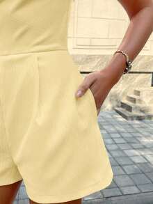 Mono sin mangas casual de color beige con bolsillos, adecuado para vacaciones de verano, bodas, salidas y otras ocasiones, mono casual minimalista de unicolor para mujer - Amarillo - Ver 10