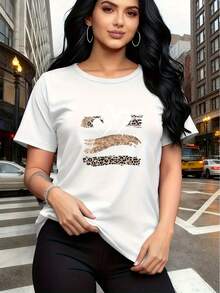 Camiseta de mujer de alta calidad con cuello en U y estampado, top casual de manga corta y cuello redondo, adecuada para el clima de primavera y verano, camiseta de moda para mujer - Blanco - Ver 1