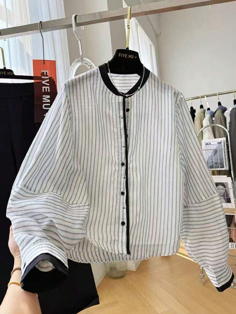 夏季新款獨特時尚上衣,圓領燈籠袖條紋襯衫,優雅韓風 - 白色 - 查看 1