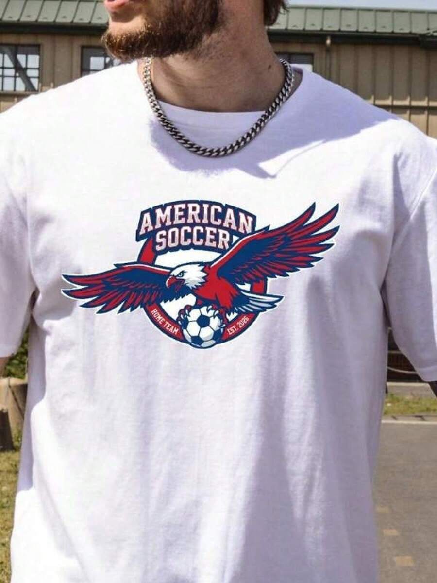 Camiseta de Fútbol Americana con Gráfico de Águila, Equipo Local EST 2026, Camiseta Patriótica de Fútbol de EE. UU., Regalo para Fanáticos de la Copa Mundial - Negro - Ver 1
