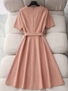 Vestido casual elegante con diseño de hombros y cintura ceñida de manga corta rojo, adecuado para vacaciones de verano - Rosa - Ver 2
