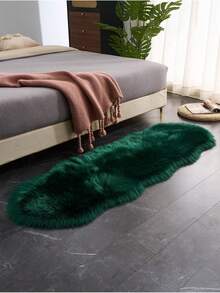 Faux Sheepskin Rug, Fluffy And Soft, Deep Green Color, Suitable For Bedroom, Bedside, Living Room And Other Occasions, High-Density Plush Surface, Soft And Comfortable, Can Also Be Used As Sofa Cover. - Dark Green - View 16
