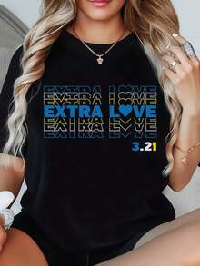 Suave, transpirable y ligera para comodidad durante todo el día. Camiseta de mujer con estampado gráfico "Extra Love 321", cuello redondo, ropa casual para salidas diarias y ocasiones especiales. Ajuste cómodo con diseño tipográfico audaz, perfecta para celebraciones del Día de San Valentín y gestos románticos. Lavable a máquina, adecuada para todas las estaciones. 220g. Cuello redondo clásico con un corte relajado que favorece todas las formas del cuerpo y es fácil de combinar con jeans, shorts y leggings. - Negro - Ver 1