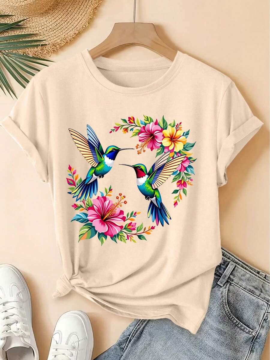 Women's Oversized Short-Sleeve T-Shirt, Spring/Summer 2026, With A Round Neck And Tropical Floral Hummingbird Print, Distressed Vintage Style, Casual Top, Soft Knit Fabric, High-Quality Women's Clothing. | Fun And Original Design | Suitable For Everyday Wear In Spring, Summer, And Autumn. | Fun And Youthful Top, 100% Cotton. - 杏色 - 查看 1