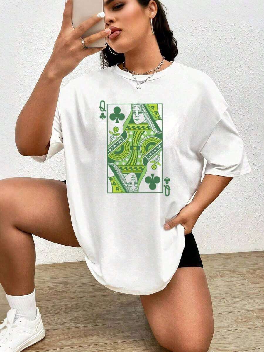 Plus Size Casual Style For Women, Queen Of The Shamrocks T-Shirt For St. Patrick's Day, Green St. Pats T-Shirt, Retro Boho Vintage Graphic Tee, Funny Green Pub Crawl T-Shirt, Plus Size Women's T-Shirt, Perfect For Christmas Parties Or As A Gift, Soft And Comfortable. - 白色 - 查看 1
