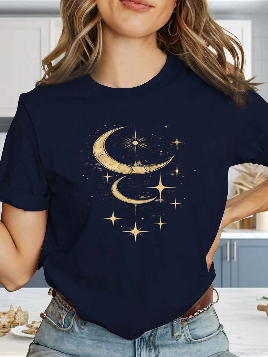 Camiseta cómoda y elegante para mujer "Fases Lunares y Estrellas" estilo Y2K con estampado geométrico de logotipo de gran tamaño - top de manga corta de corte ajustado, ropa casual de verano, tela elástica lavable a máquina (antiarrugas), adecuada para uso casual y para combinar con otras prendas. DZ66 - Marina de - Ver 1
