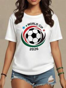 Símbolo vibrante con balón de fútbol rodeado de curvas tricolores y estrellas que evocan pasión y unidad en torno al torneo mundial 2026 camiseta de mujer casual para fans del fútbol moderno - Negro - Ver 6